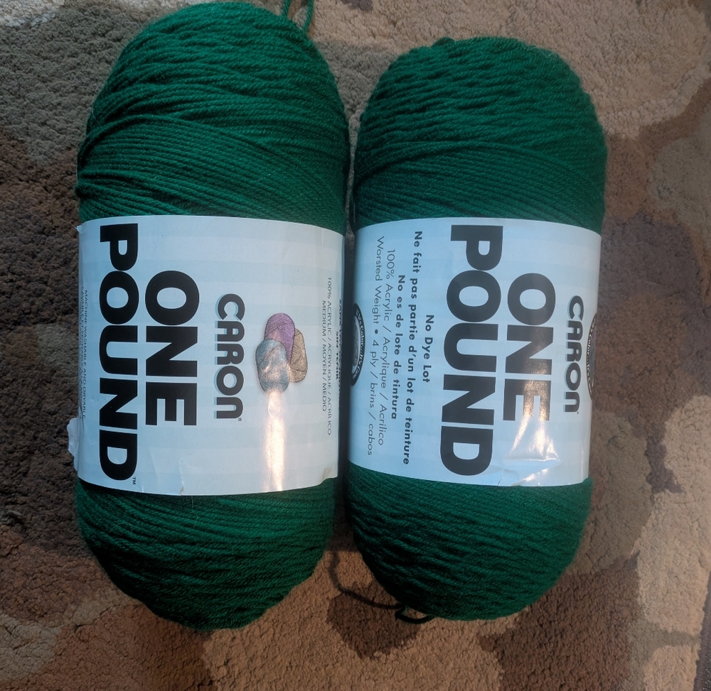 Kelly Green Caron Yarn